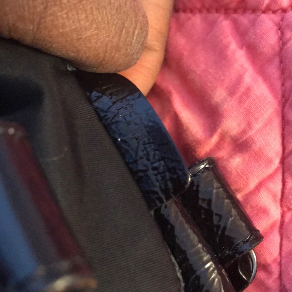 Authentic Burberry patent Trim Smoked tote 👜 - Picture 4 of 8